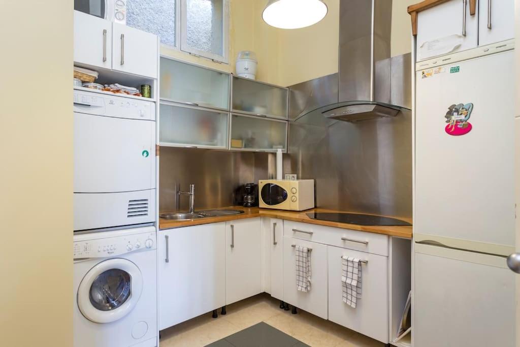 Madrid City Modern Apartment In Villa, Free Wifi อาร์โรโยโมลีโนส ภายนอก รูปภาพ