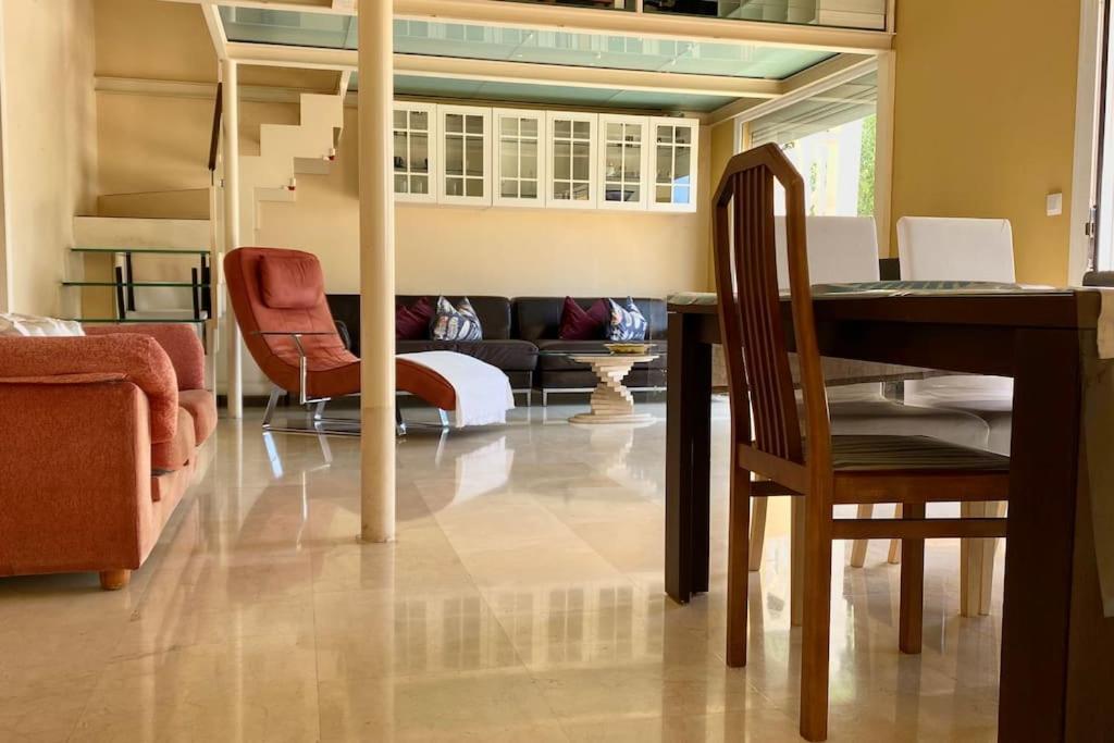 Madrid City Modern Apartment In Villa, Free Wifi อาร์โรโยโมลีโนส ภายนอก รูปภาพ