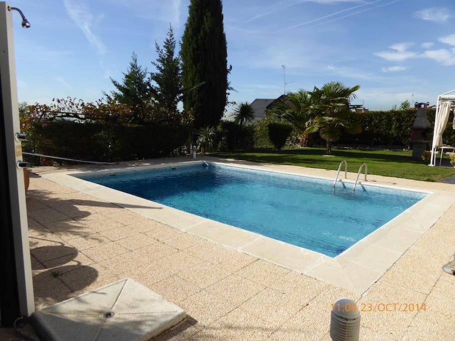 Madrid City Modern Apartment In Villa, Free Wifi อาร์โรโยโมลีโนส ภายนอก รูปภาพ