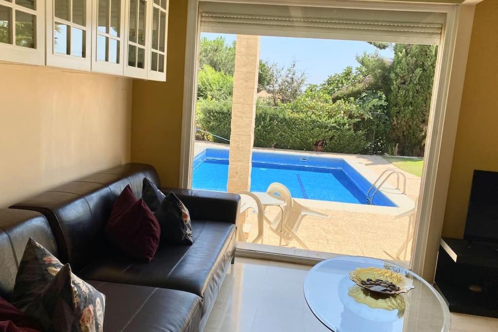 Madrid City Modern Apartment In Villa, Free Wifi อาร์โรโยโมลีโนส ภายนอก รูปภาพ