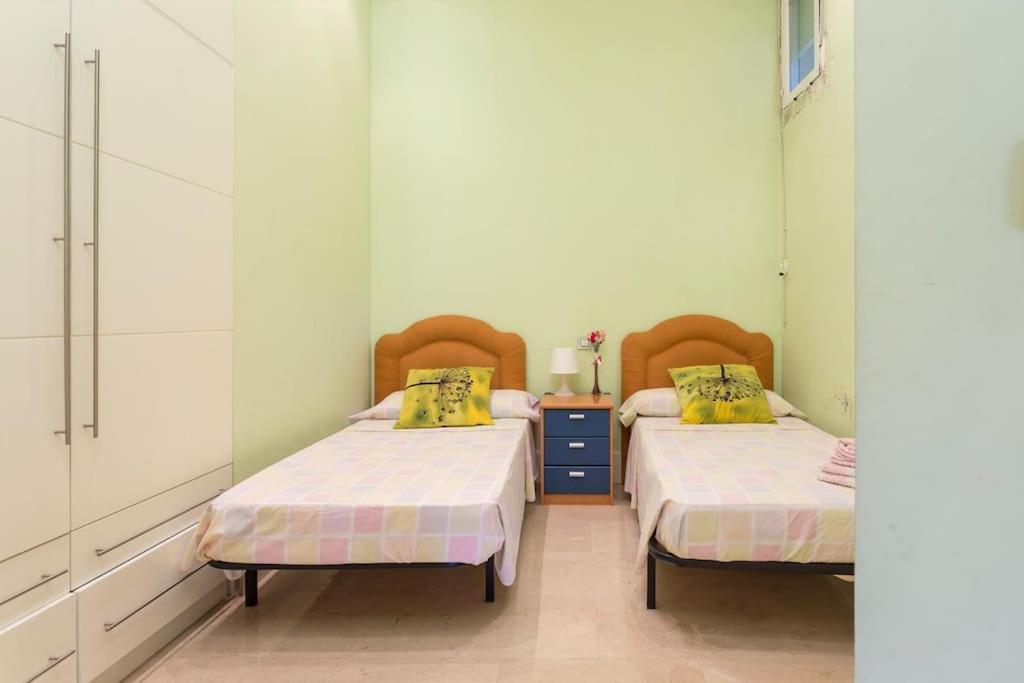 Madrid City Modern Apartment In Villa, Free Wifi อาร์โรโยโมลีโนส ภายนอก รูปภาพ
